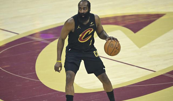 哈登加盟骑士显成效，直言NBA本质是生意