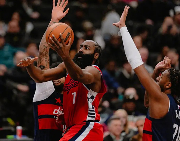 六连胜锁定附加赛席位！哈登36+9引领快船客场险胜<a href=/lanqiu/wizards/ target=_blank class=infotextkey>奇才</a>