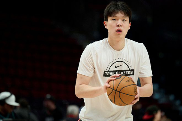 杨瀚森接受国内采访，畅谈NBA生活、进步与不足
