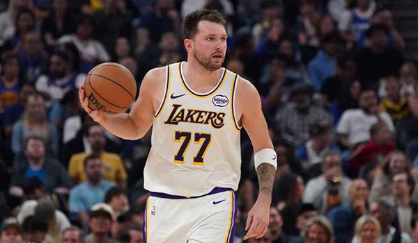 巨额罚款，湖人东契奇赛后被NBA罚款5万美元