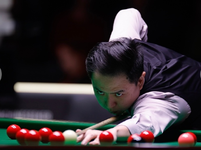 德国大师赛1/4决赛：尼尔·罗伯逊两杆高分 5-1 轻取吉米·罗伯逊，半决赛约战肖恩·墨菲