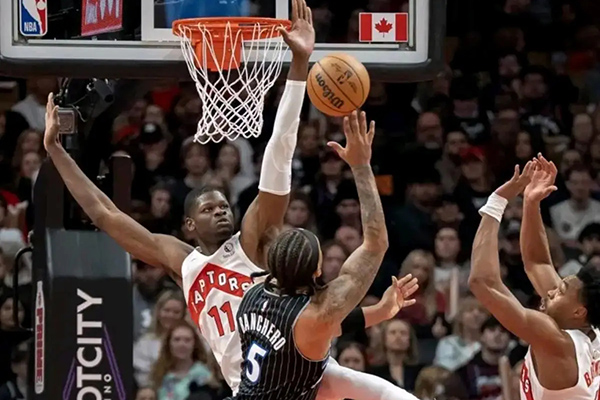 天赋中锋班巴获爵士10天合同，借发展联盟表现重启NBA生涯