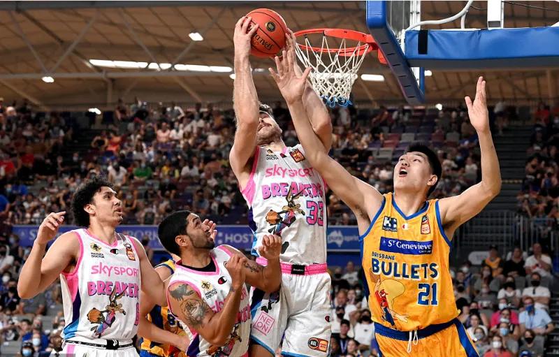 破坏者88-83击败子弹 刘传兴2分钟1板 韦策尔27+8